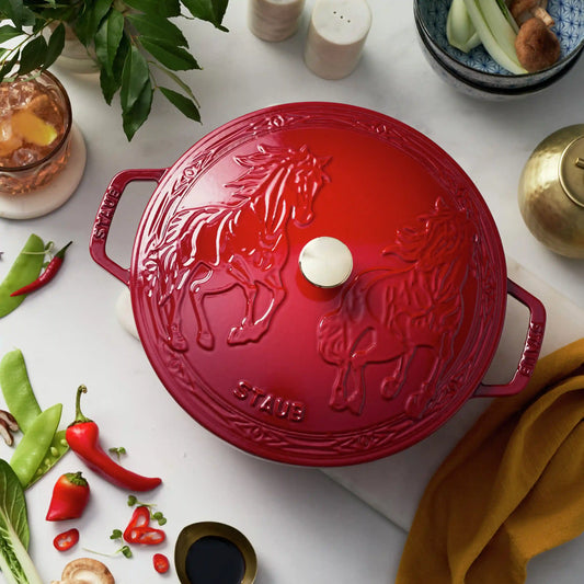 5 qt, Essential French Oven with Horse Lid, Cherry